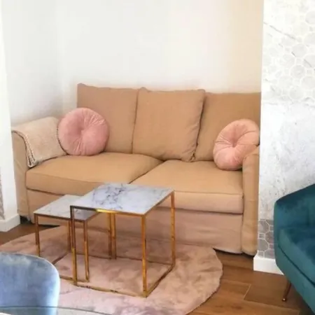 Schoener Urlaub By Interhome Apartment Poreč